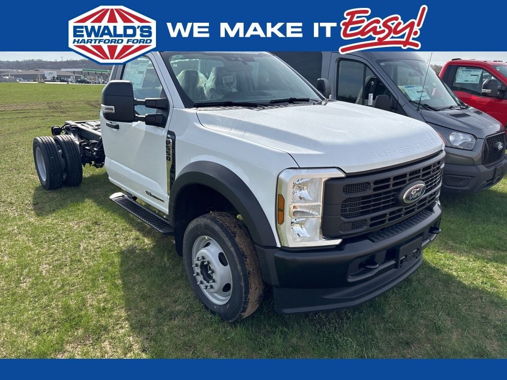 2026 Ford F-550 Super Duty Chassis Cab