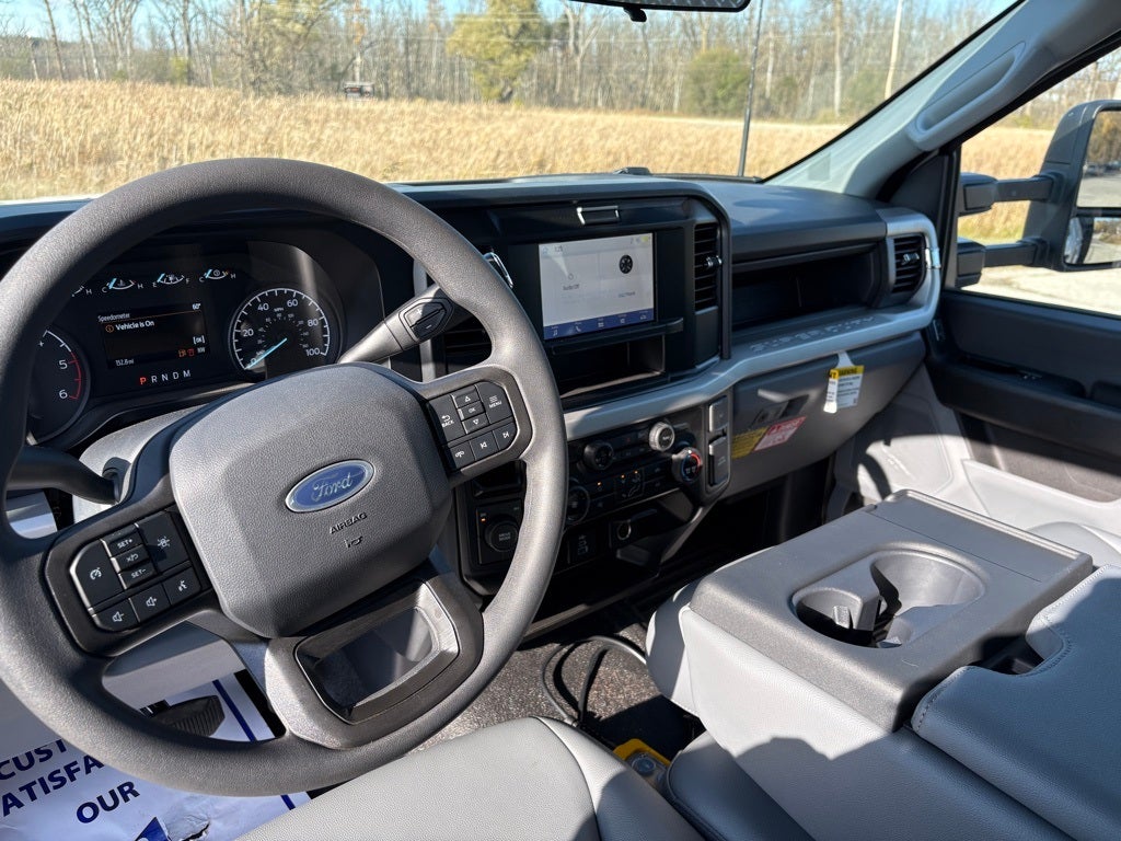 2025 Ford F-350SD XL DRW