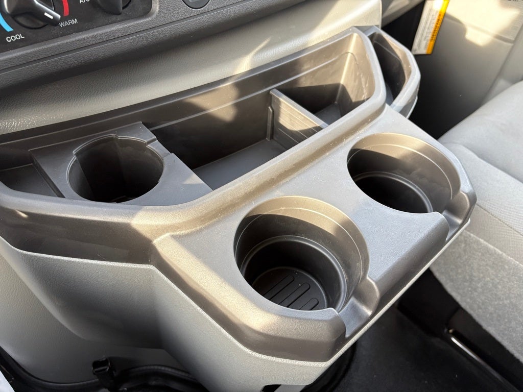 2026 Ford E-350SD Base Cutaway