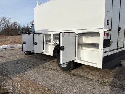 2026 Ford E-350SD Base Cutaway