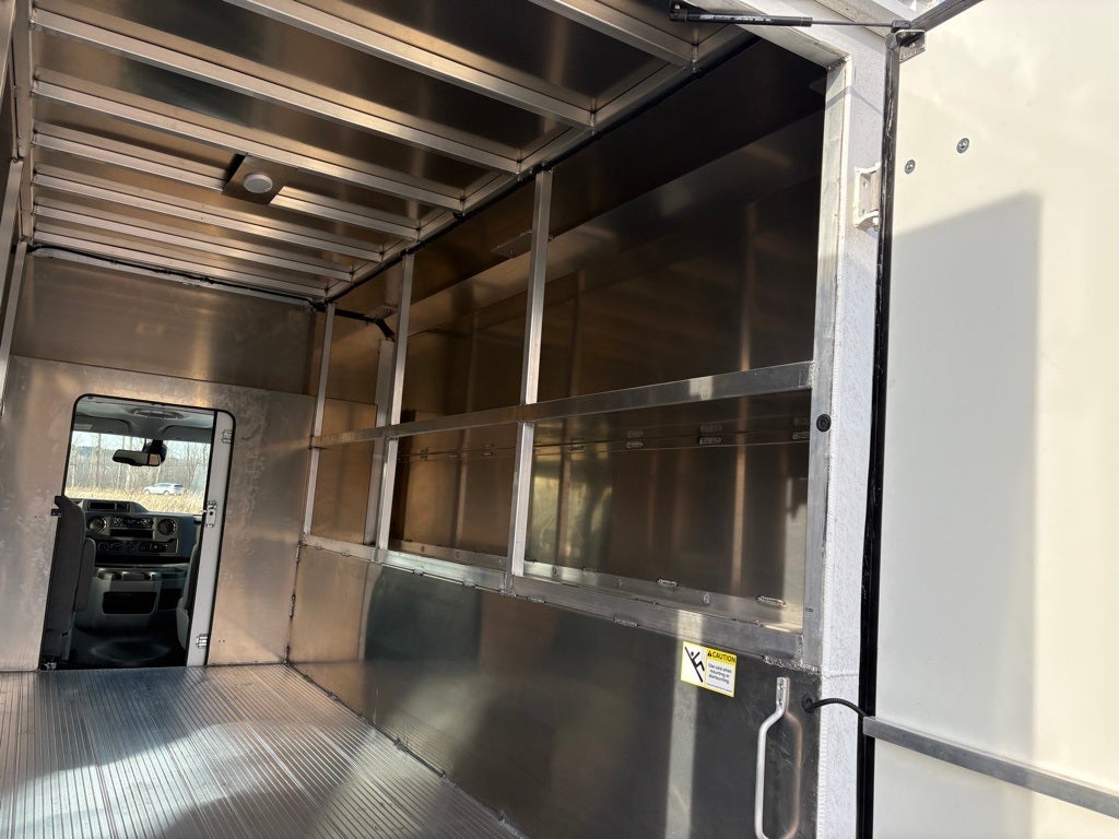 2026 Ford E-350SD Base Cutaway