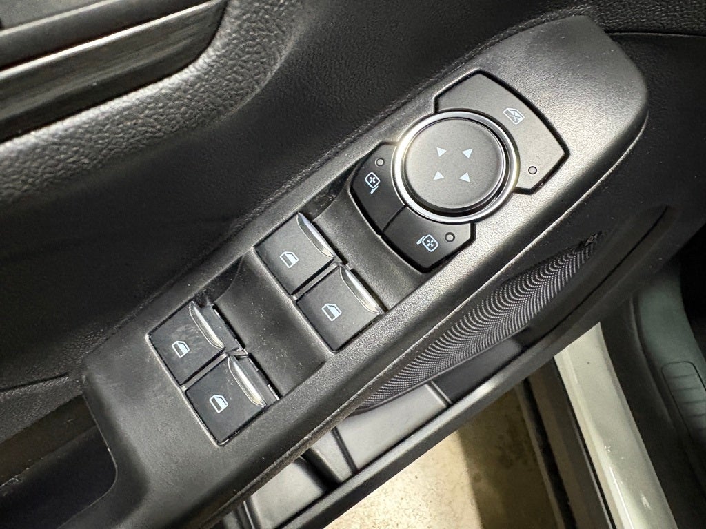 2026 Ford Escape Platinum