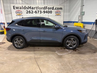 2026 Ford Escape ST-Line Select