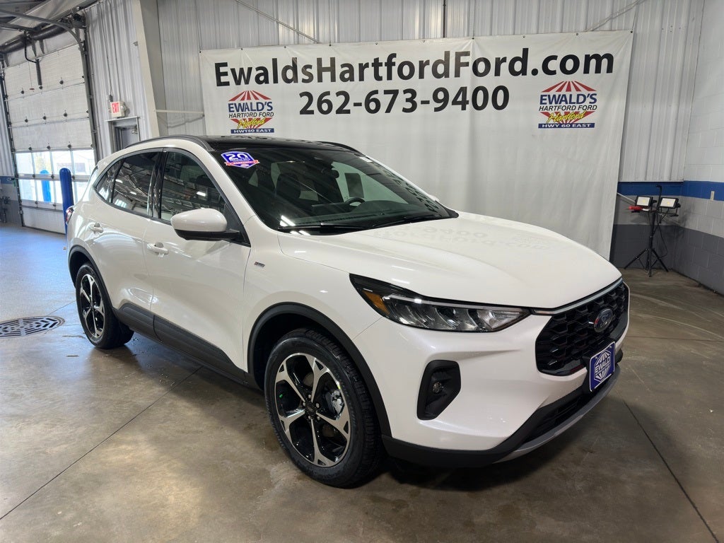 2025 Ford Escape Hybrid ST-Line Select