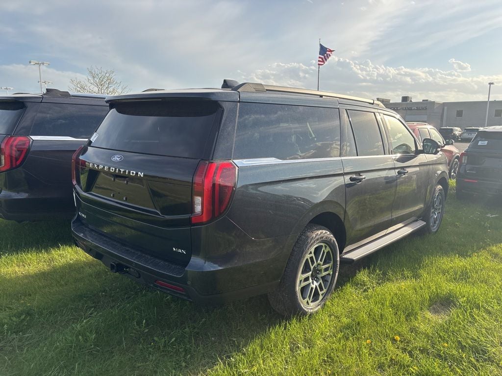 2026 Ford Expedition Max Active