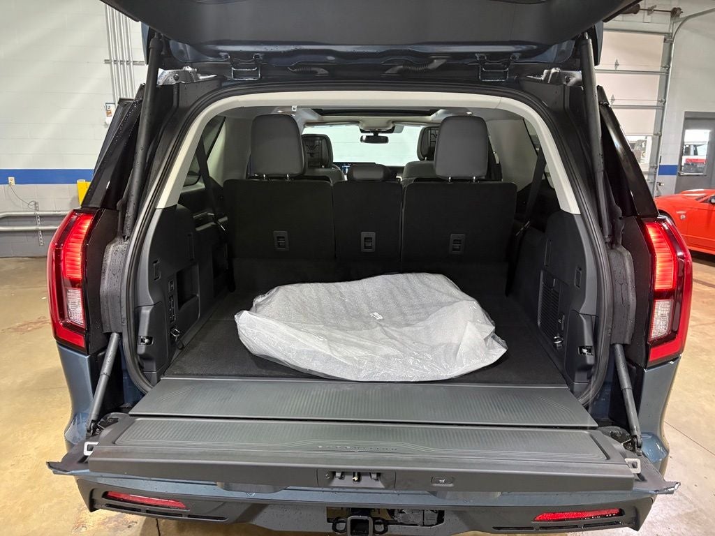 2027 Ford Expedition Max Active