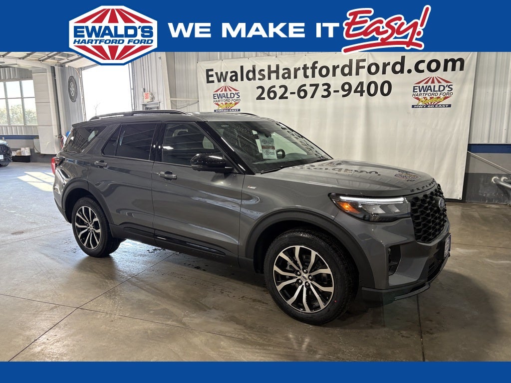 2026 Ford Explorer ST-Line