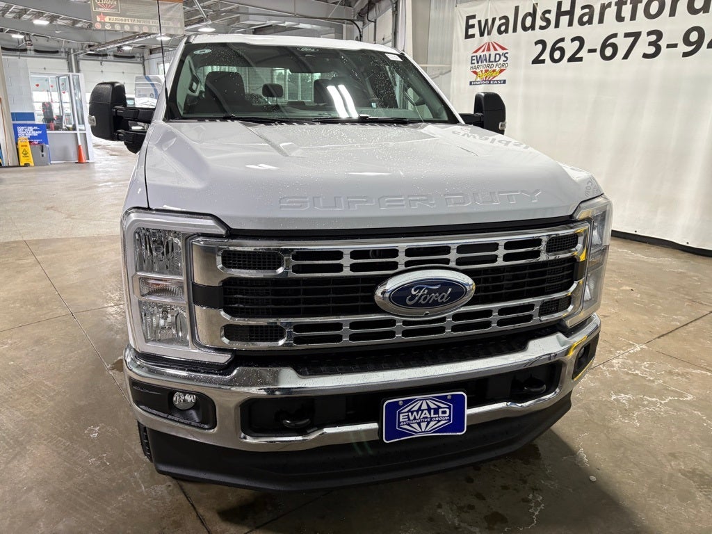 2026 Ford F-350SD XLT