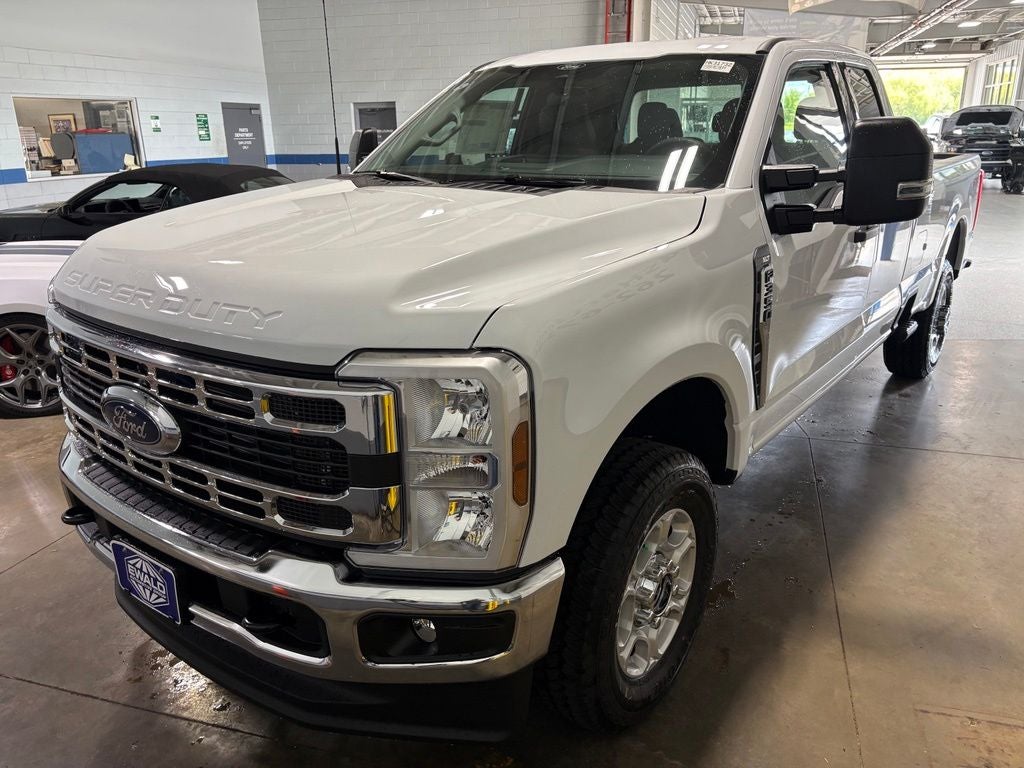 2026 Ford F-350SD XLT