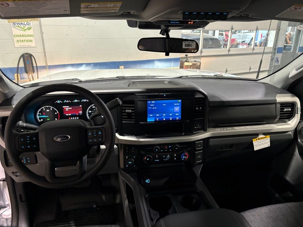 2026 Ford F-350SD XLT