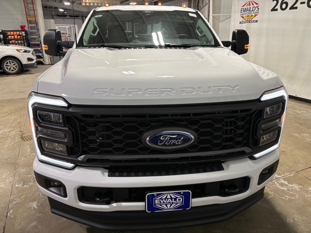 2026 Ford F-350SD XL