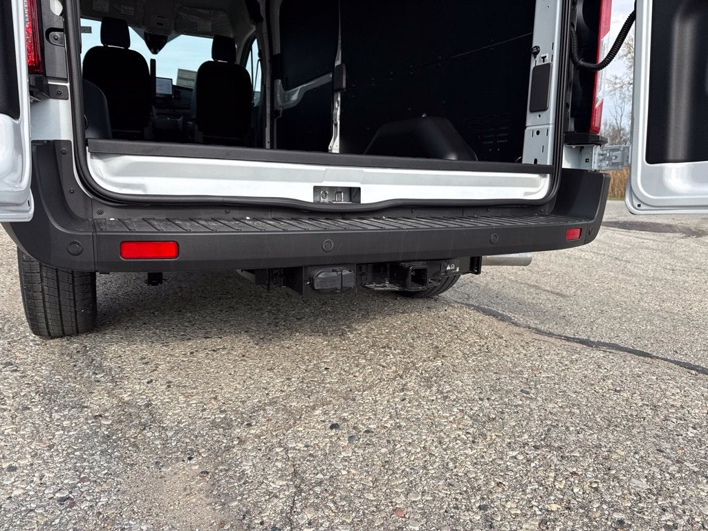 2027 Ford Transit-250 Base