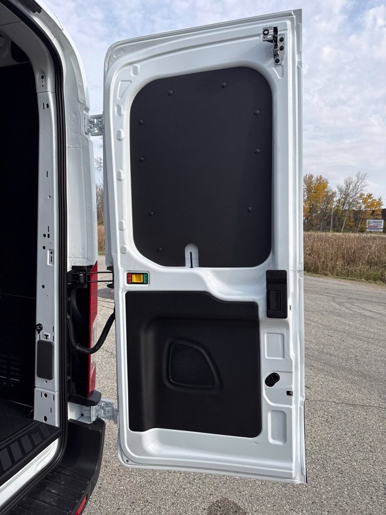 2027 Ford Transit-250 Base