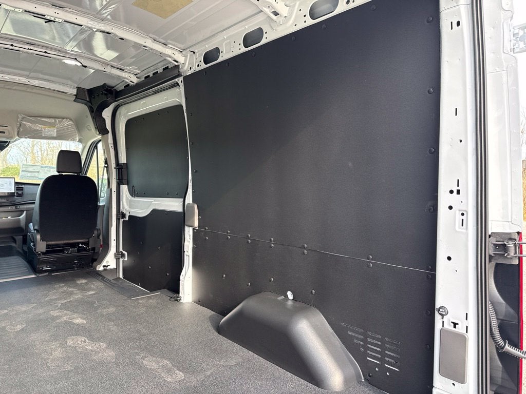 2027 Ford Transit-250 Base