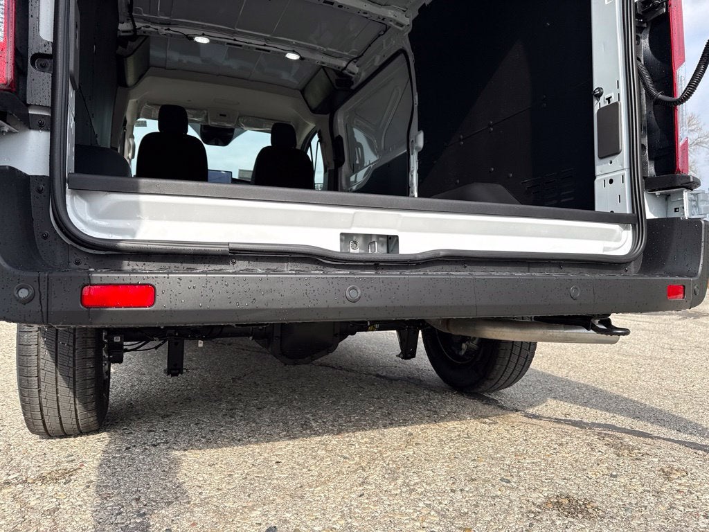 2027 Ford Transit-250 Base