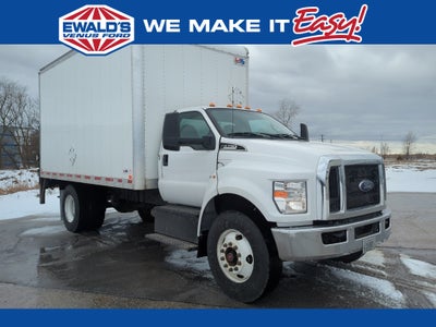 2022 Ford F-750SD Base BOX TRUCK