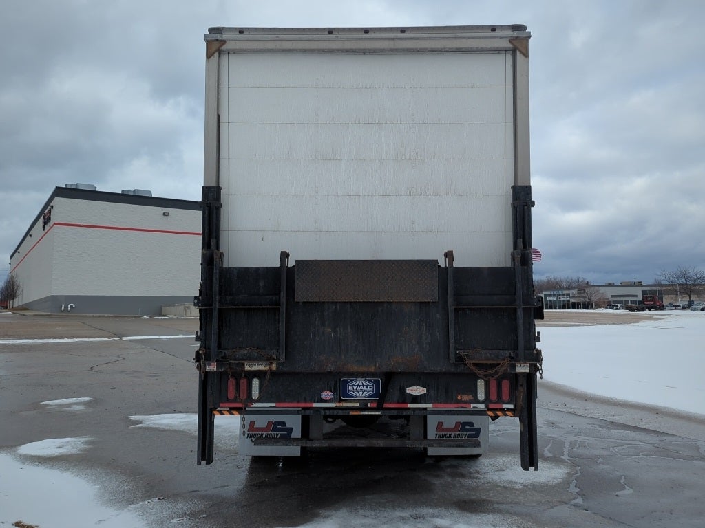 2022 Ford F-750SD Base BOX TRUCK