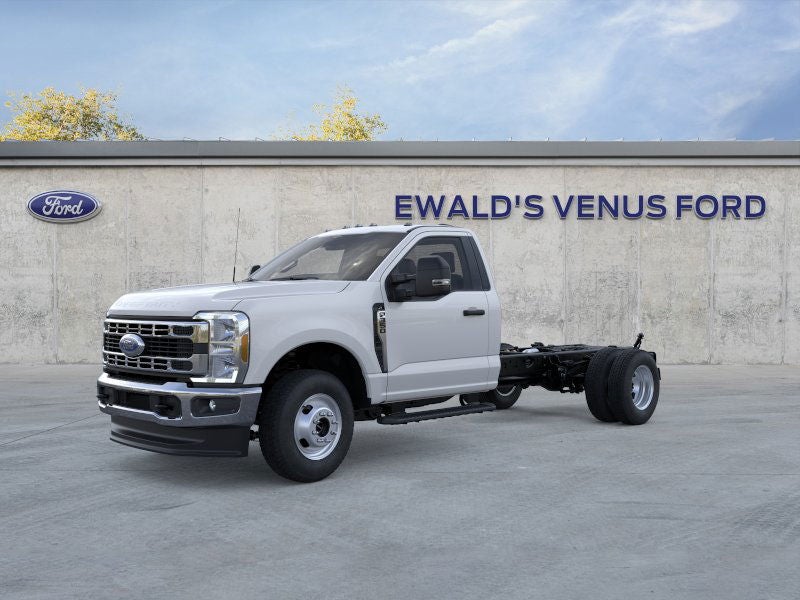 2026 Ford F-350SD XL DRW