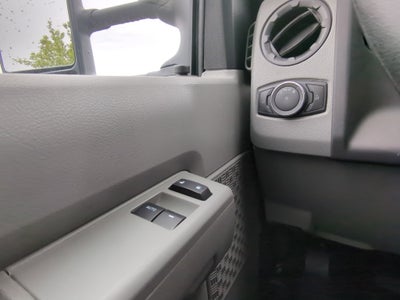 2024 Ford E-450SD Base DRW