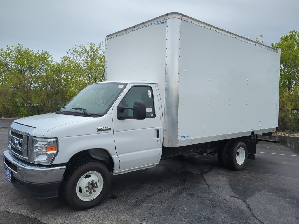2024 Ford E-450SD Base DRW
