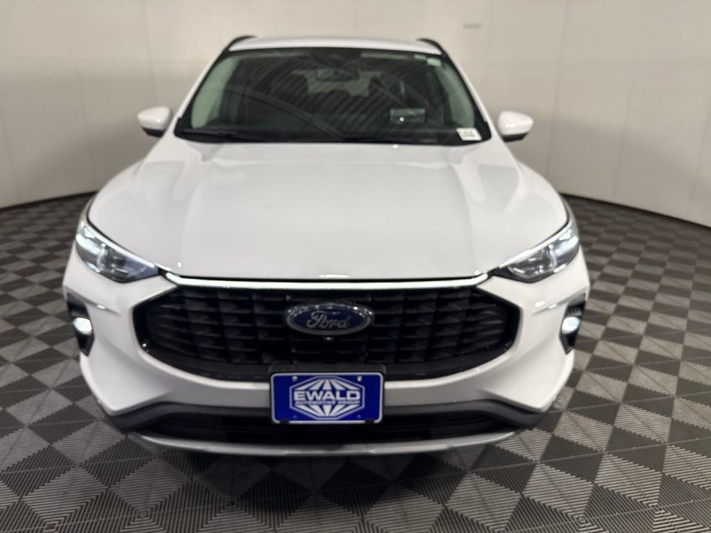 2023 Ford Escape Plug-In Hybrid Base