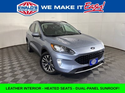 2022 Ford Escape Hybrid Titanium