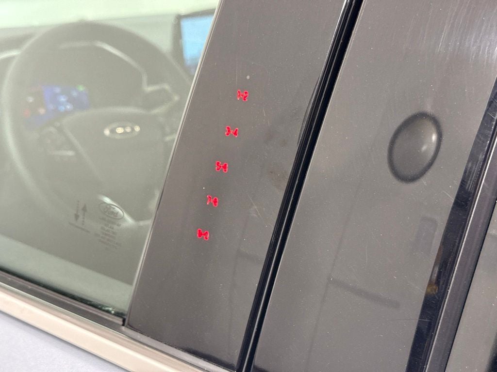 2022 Ford Escape Hybrid Titanium
