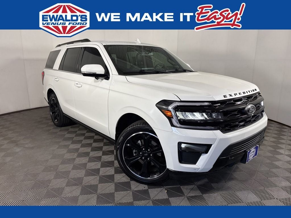 2022 Ford Expedition Limited 4X4's photo