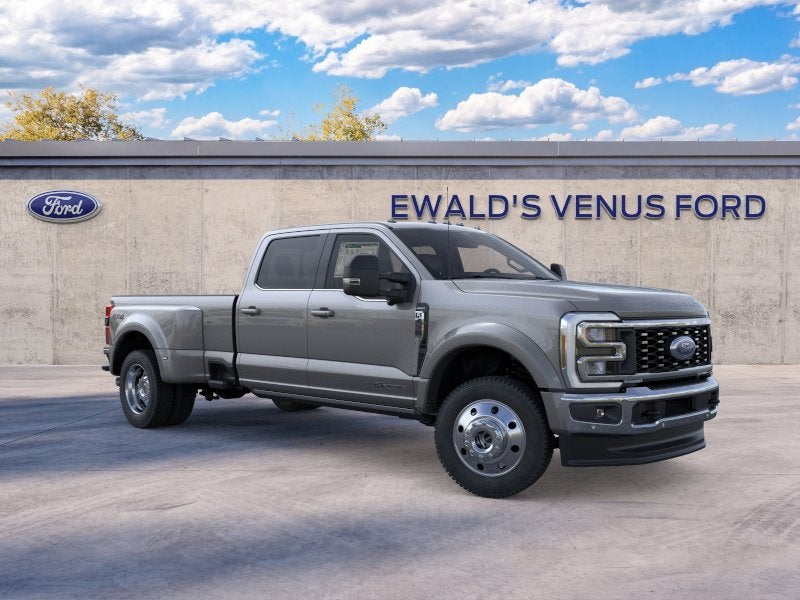 2026 Ford F-450SD Lariat DRW