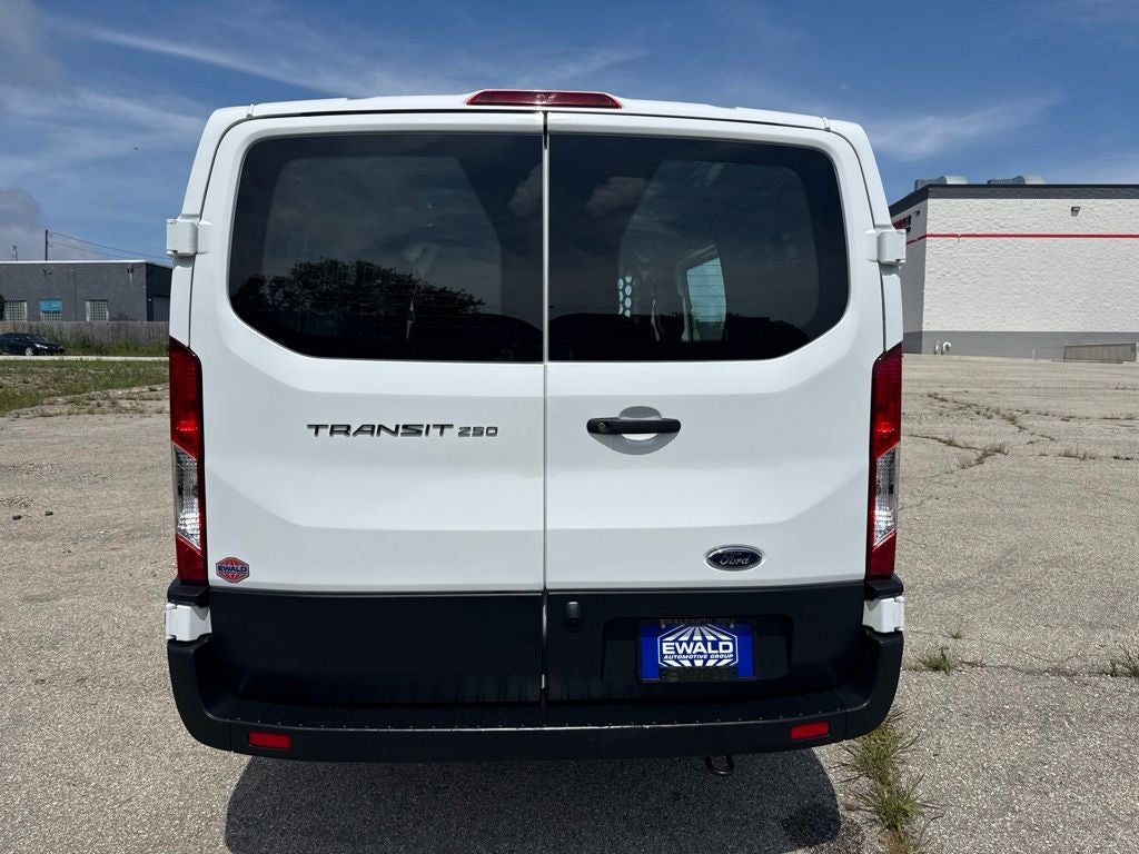 2025 Ford Transit-250 Base
