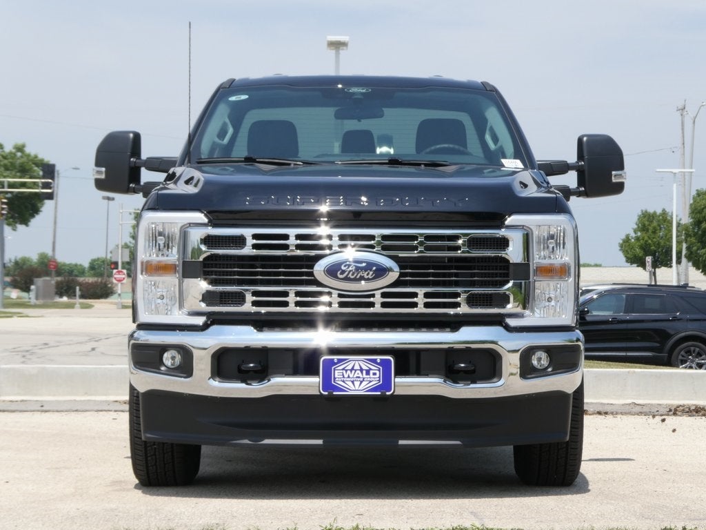 2025 Ford F-350SD XLT