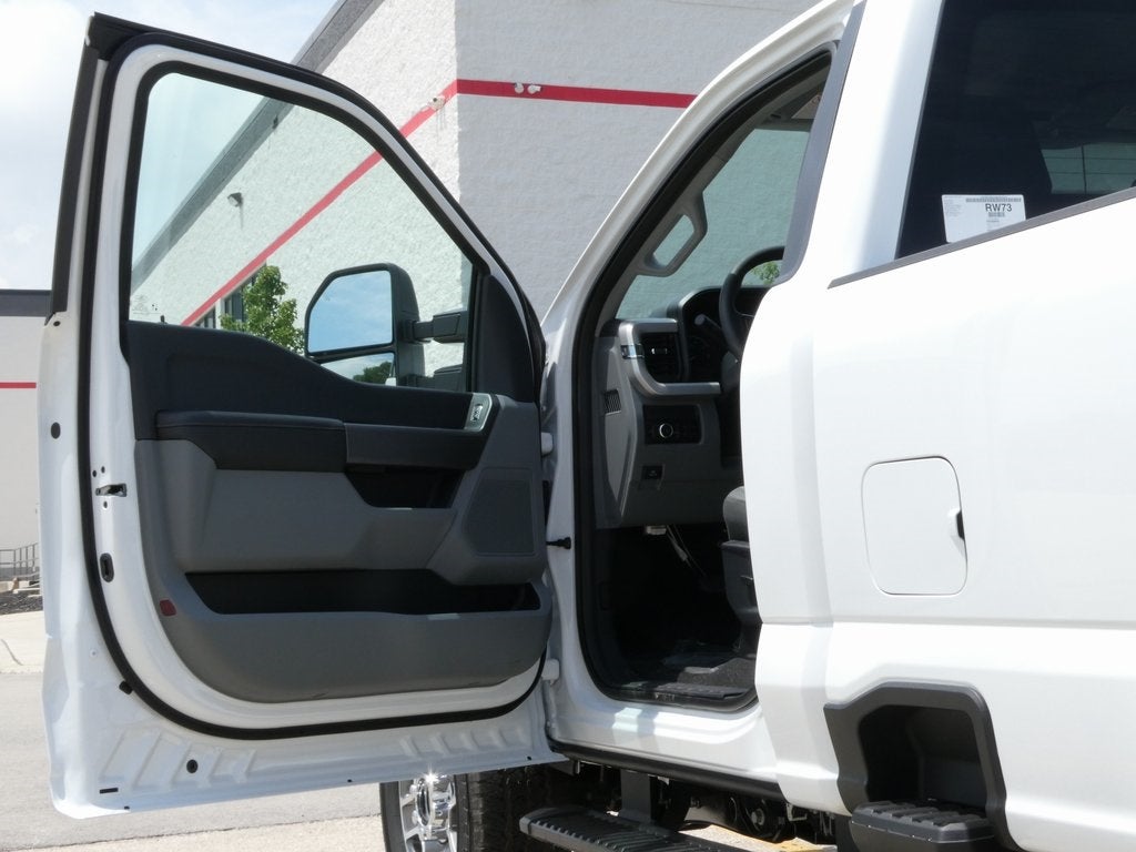 2025 Ford F-350SD XLT