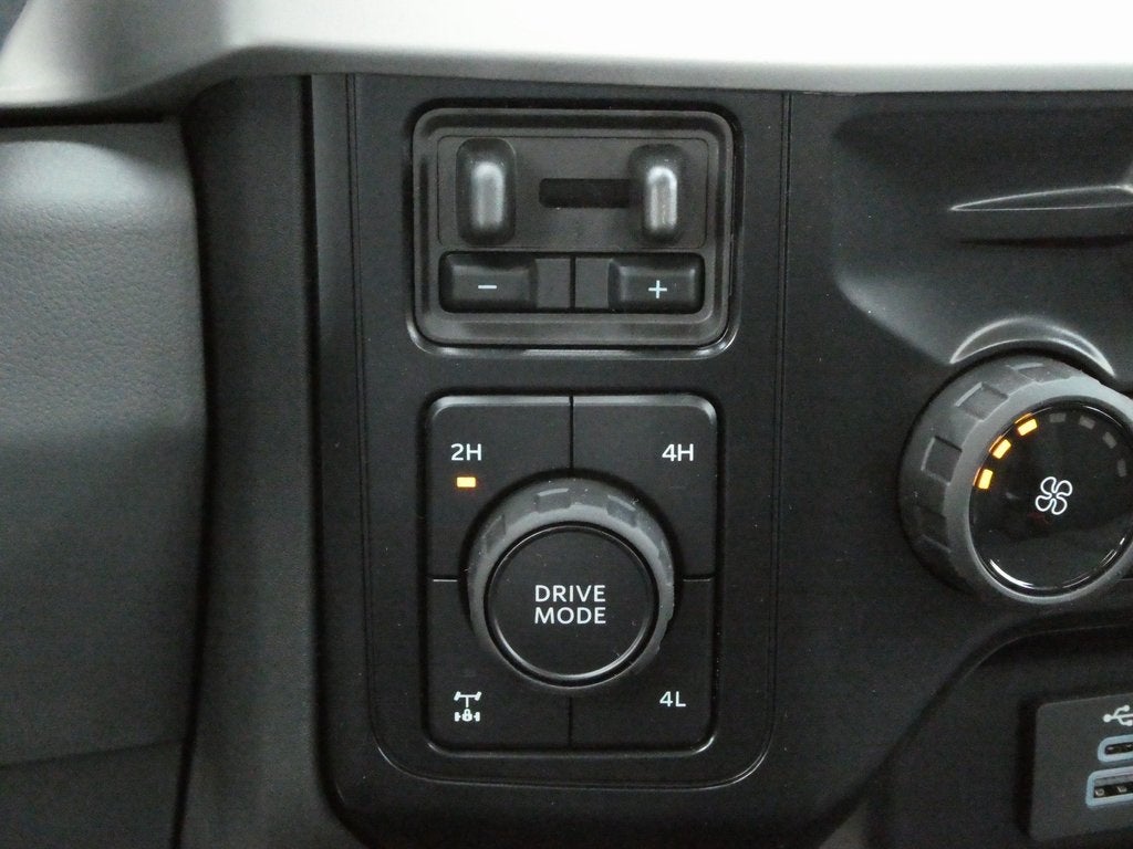 2025 Ford F-350SD XLT