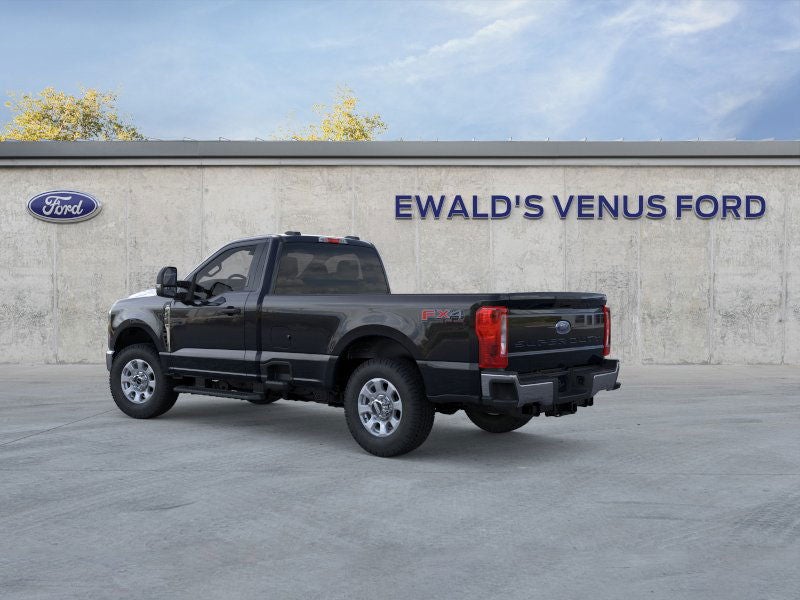 2025 Ford F-350SD XLT