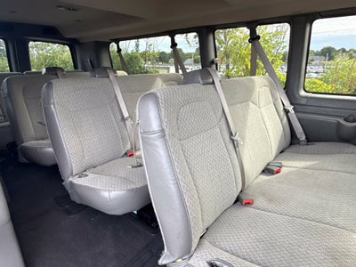 2025 Chevrolet Express 3500 LT Passenger