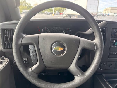 2025 Chevrolet Express 3500 LT Passenger