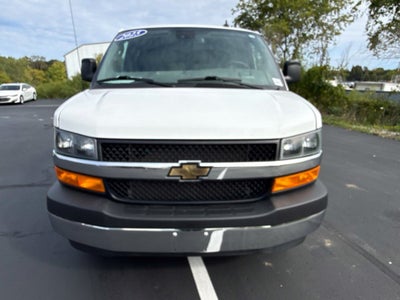 2025 Chevrolet Express 3500 LT Passenger