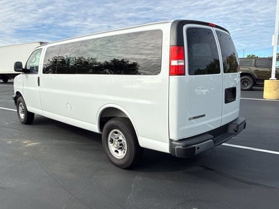 2025 Chevrolet Express 3500 LT Passenger