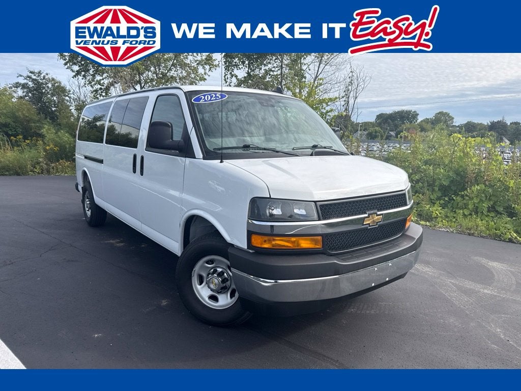 2025 Chevrolet Express Passenger