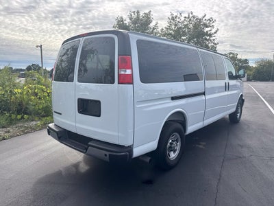 2025 Chevrolet Express 3500 LT Passenger