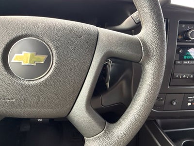 2025 Chevrolet Express 3500 LT Passenger