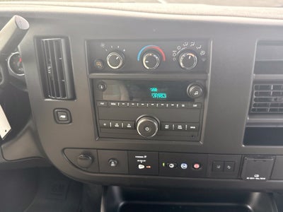 2025 Chevrolet Express 3500 LT Passenger
