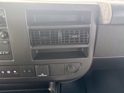 2025 Chevrolet Express 3500 LT Passenger