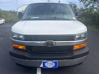 2025 Chevrolet Express 3500 LT Passenger