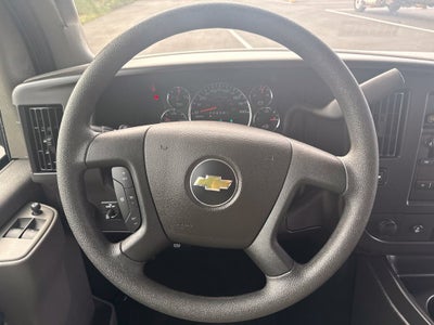 2025 Chevrolet Express 3500 LT Passenger