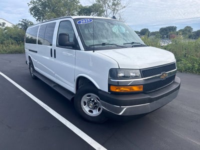 2025 Chevrolet Express 3500 LT Passenger