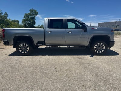 2024 Chevrolet Silverado 2500HD Custom