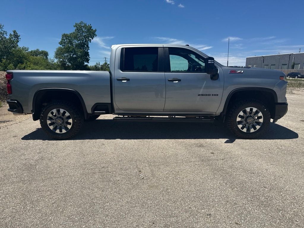 2024 Chevrolet Silverado 2500HD Custom