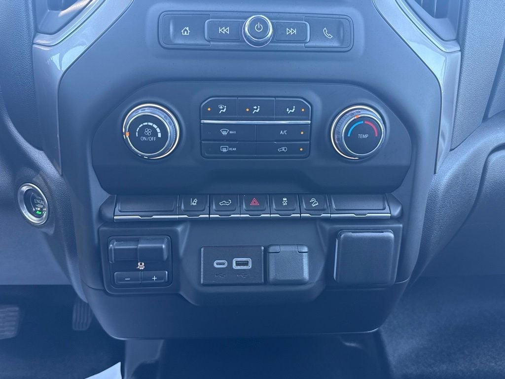 2024 Chevrolet Silverado 2500HD Custom