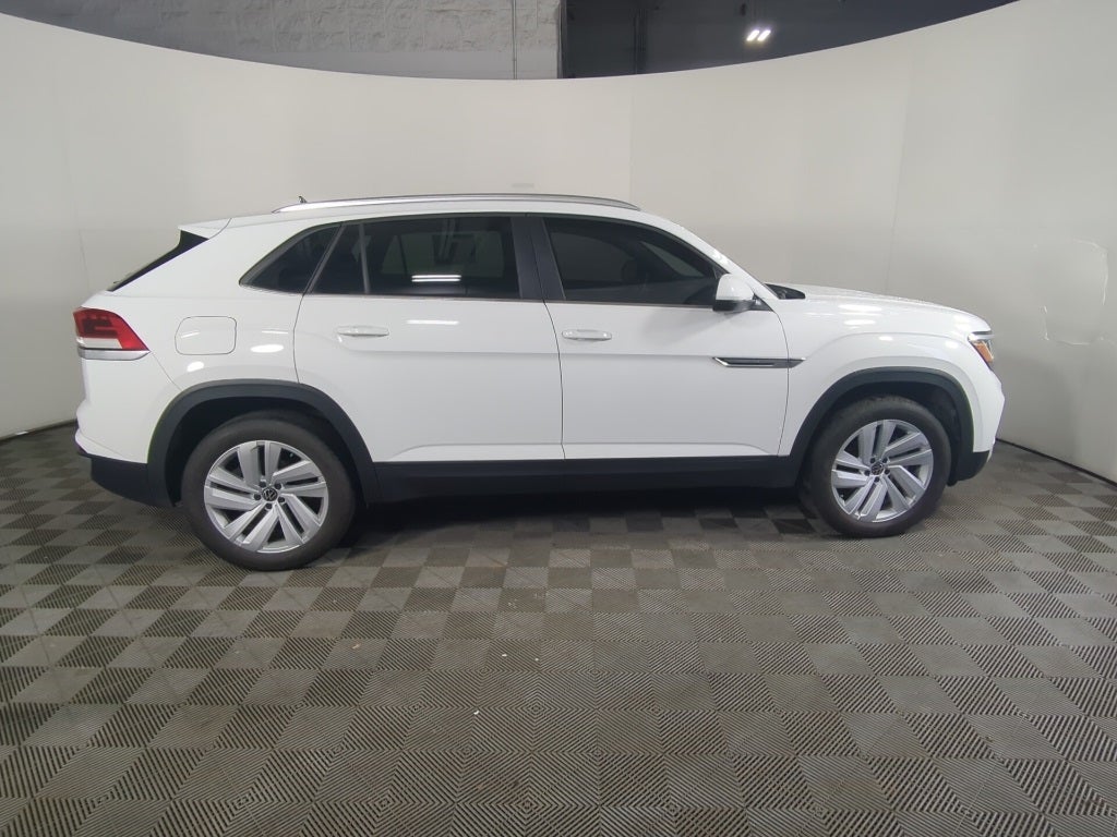 2023 Volkswagen Atlas Cross Sport 2.0T SE w/Technology